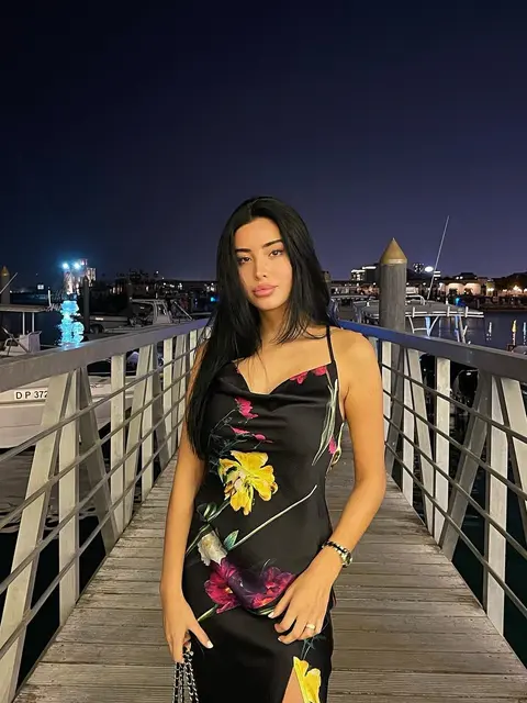 Adley escort in Dubai