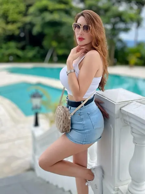 Adrian escort in Dubai