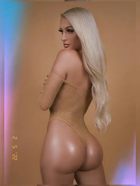 Aleena escort in Dubai