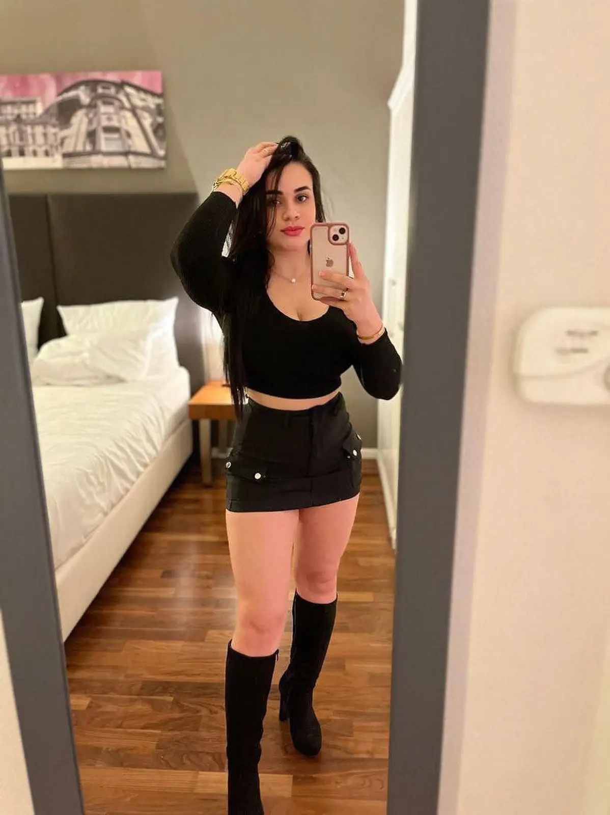 ALICE escort in Dubai