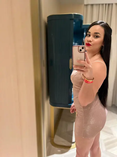 ALICE escort in Dubai