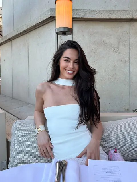 Alina escort in Paris