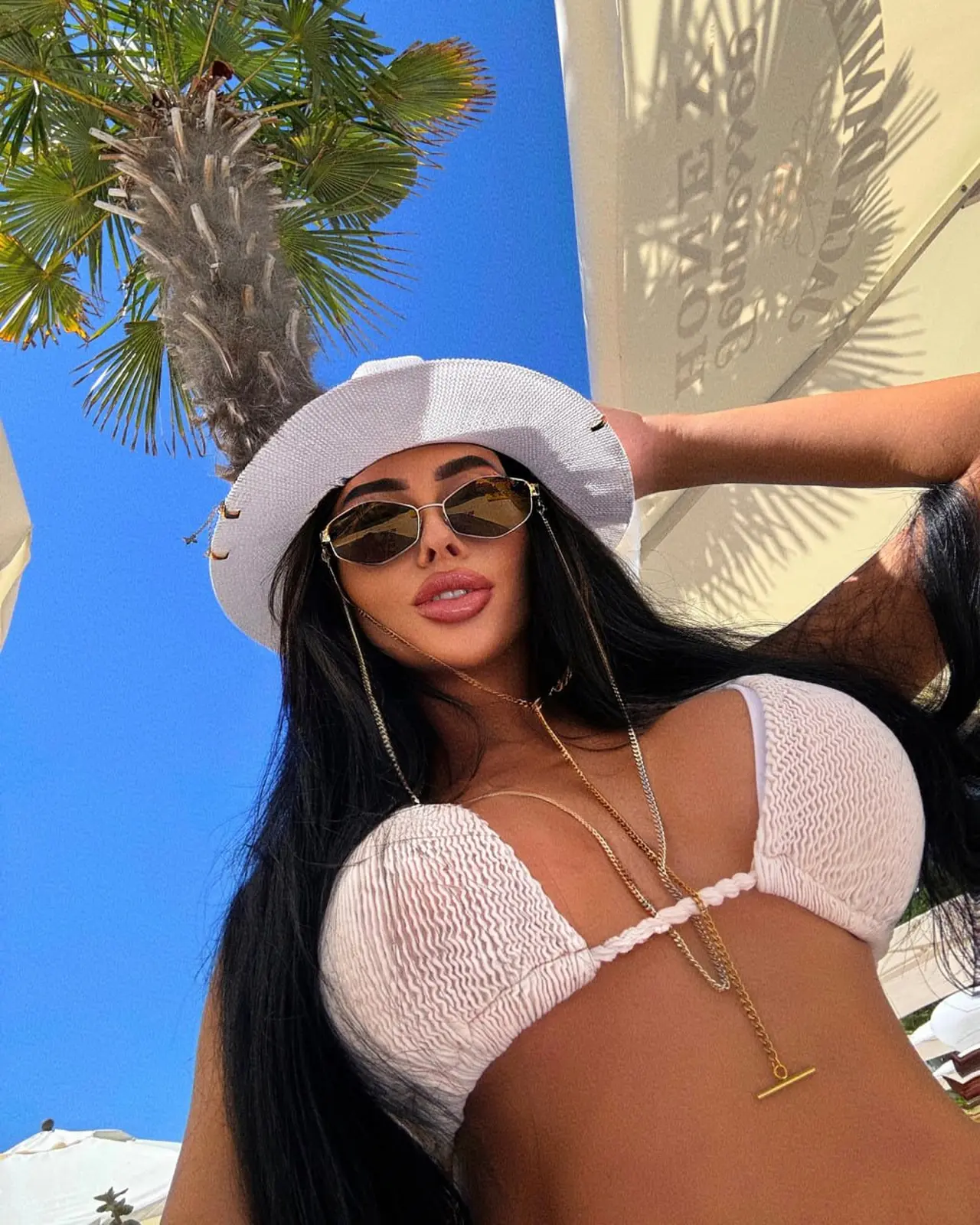 Amanda escort in Paris