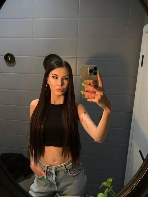 Amanda escort in Paris