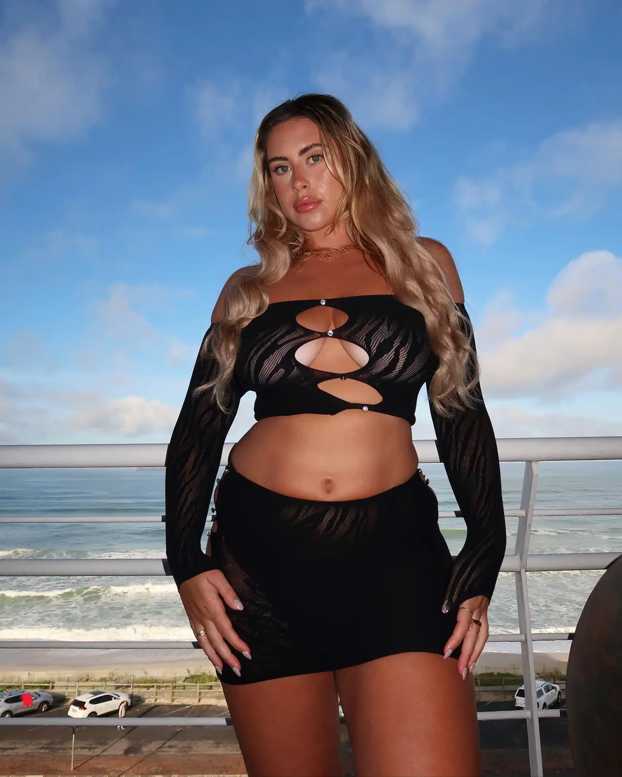 Ariel escort in Dubai