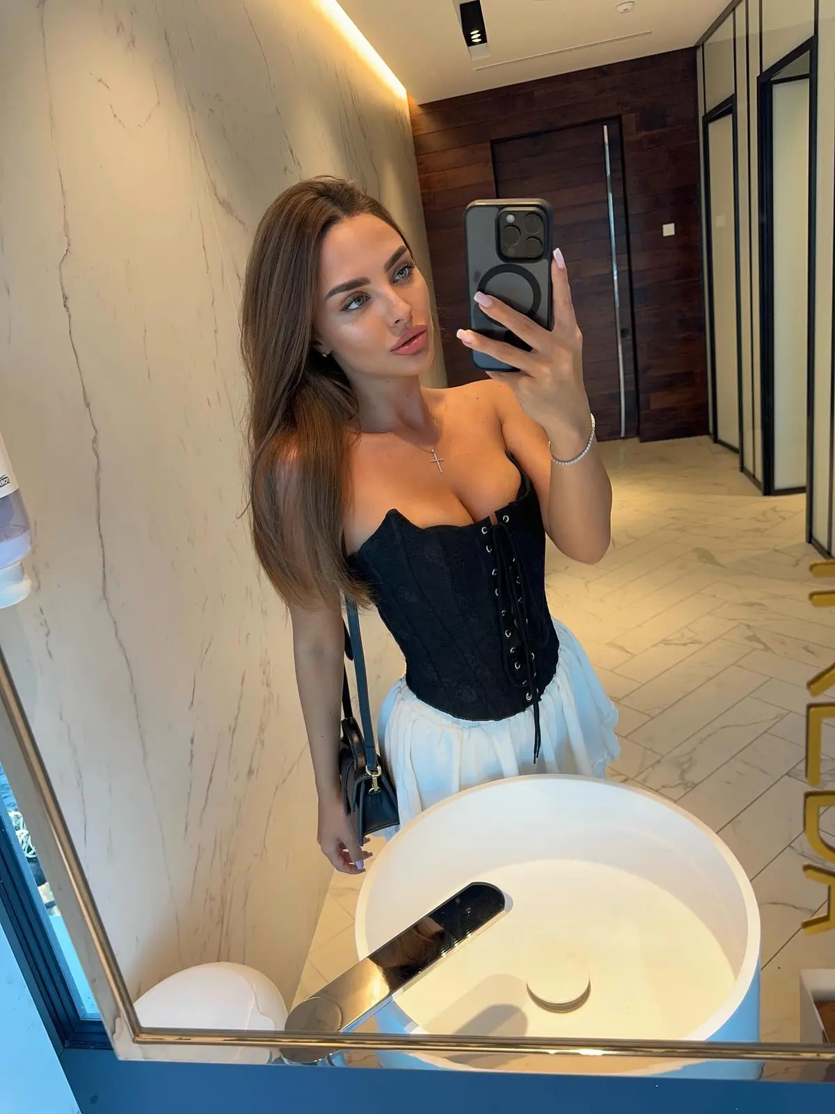 Avalora escort in Dubai