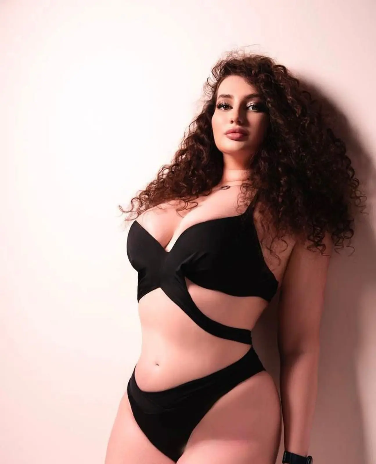 CHRISTY escort in Dubai