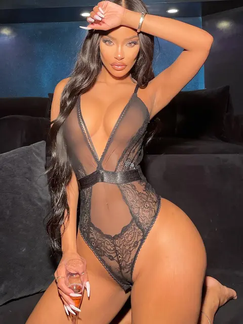 Crystal escort in Dubai