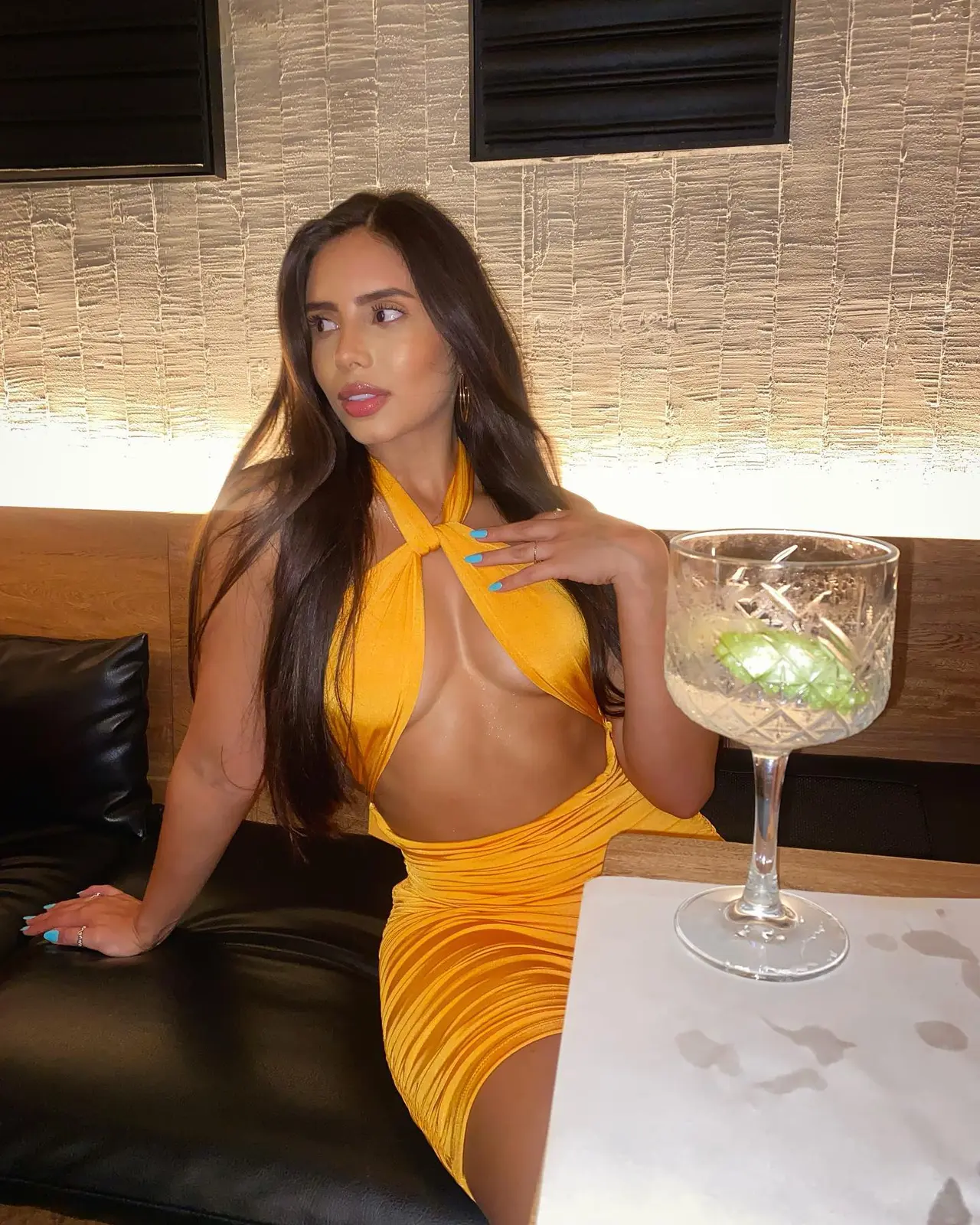 Daniella escort in Dubai