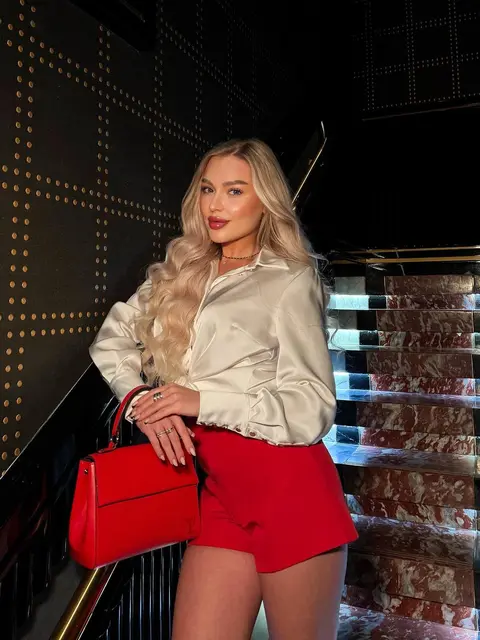Demidel escort in Paris