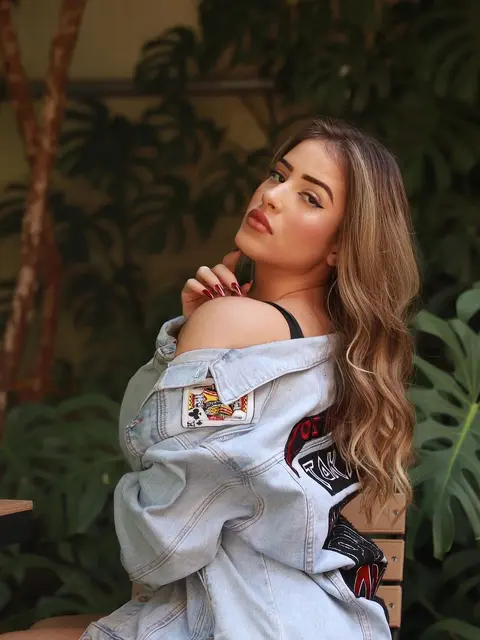 Элизабет эскорт в городе Дубай