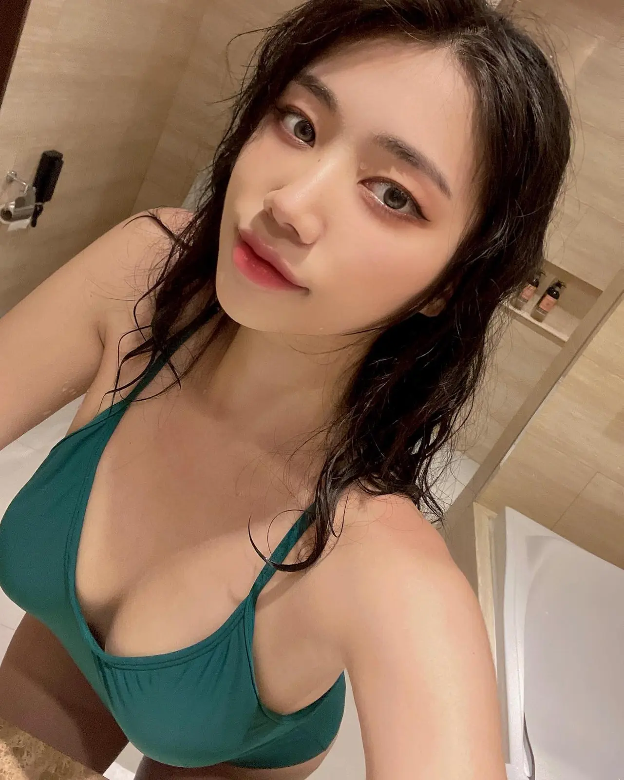 Estelle escort in Dubai