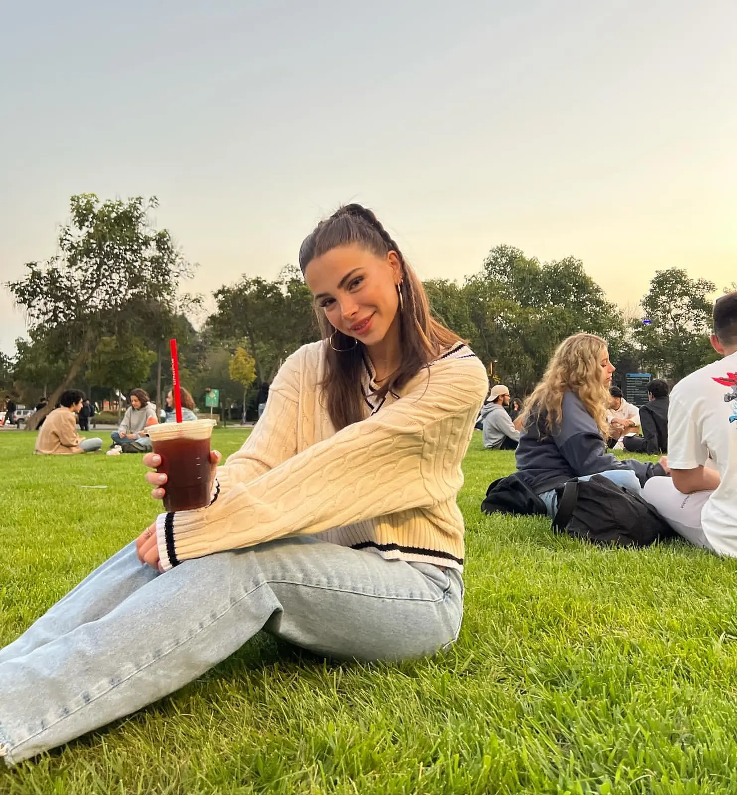 EVREN escort in Dubai