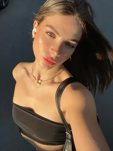 EVREN escort in Dubai