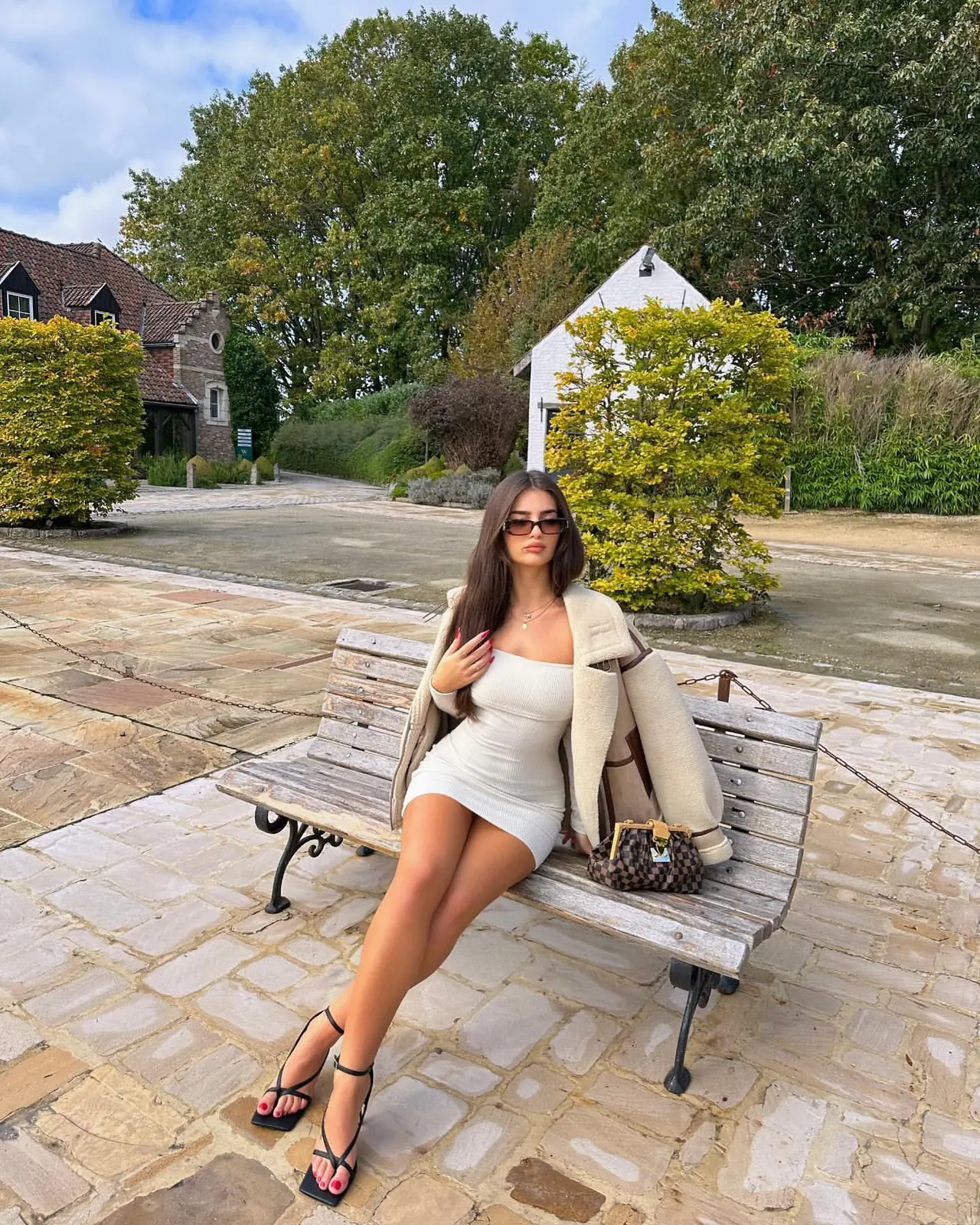 FIONA escort in Dubai