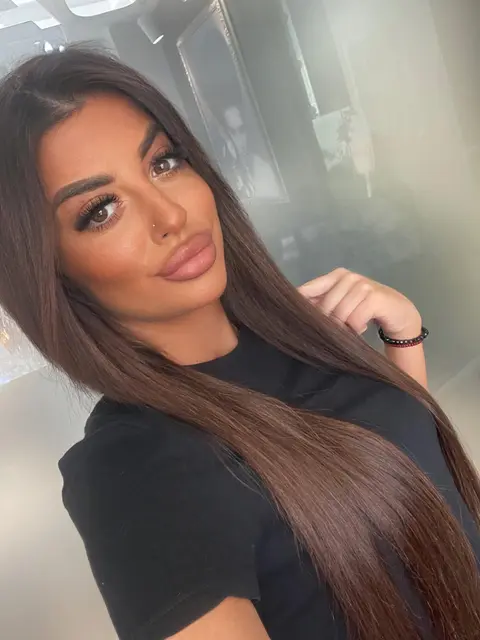 Ханна эскорт в городе Лондон