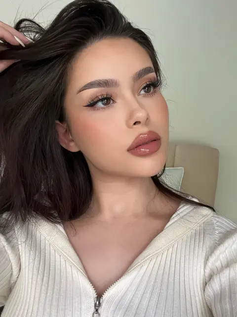 HAYALEY escort in Moscow