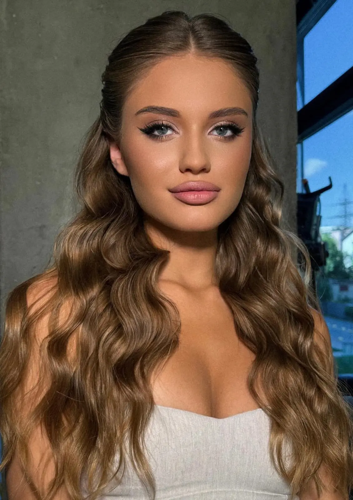Jadora escort in Paris