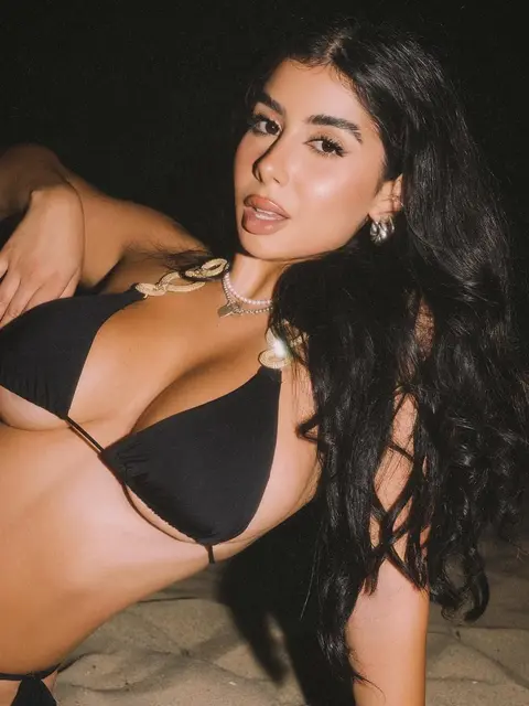 Jenny escort in Dubai