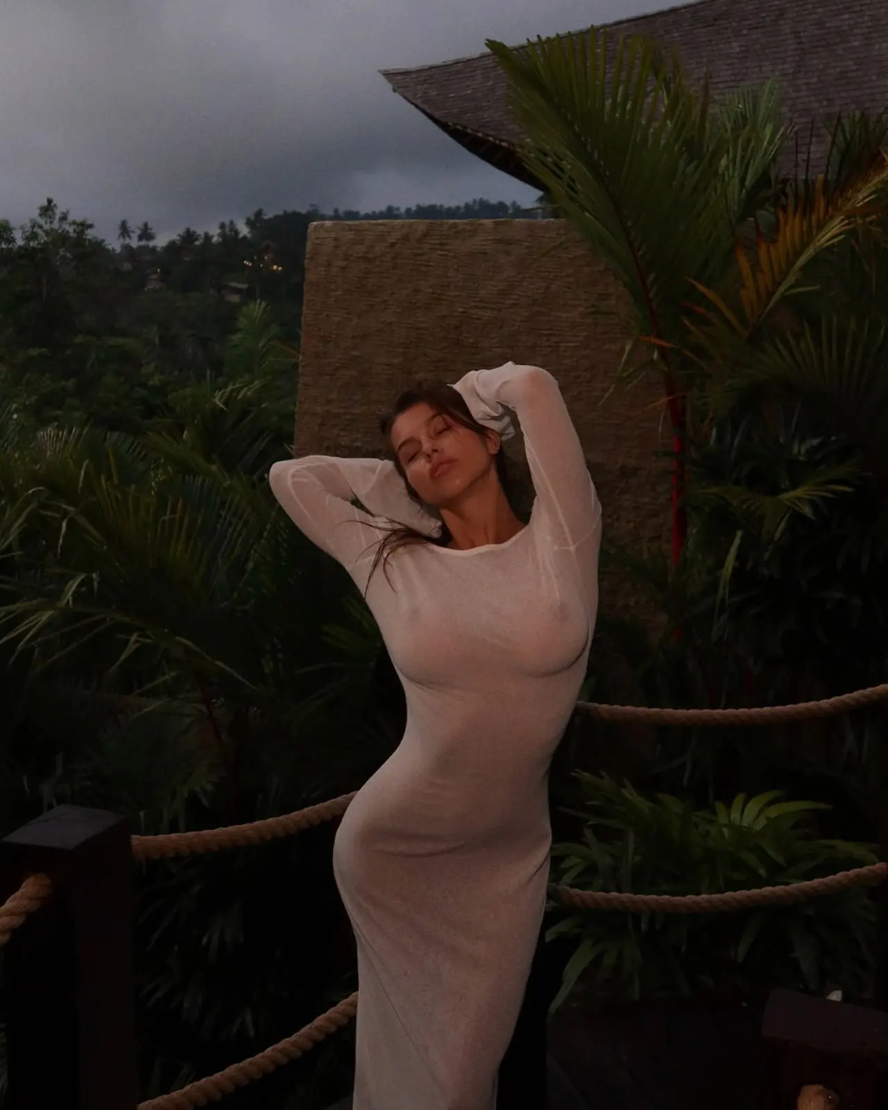 Leya escort in Paris