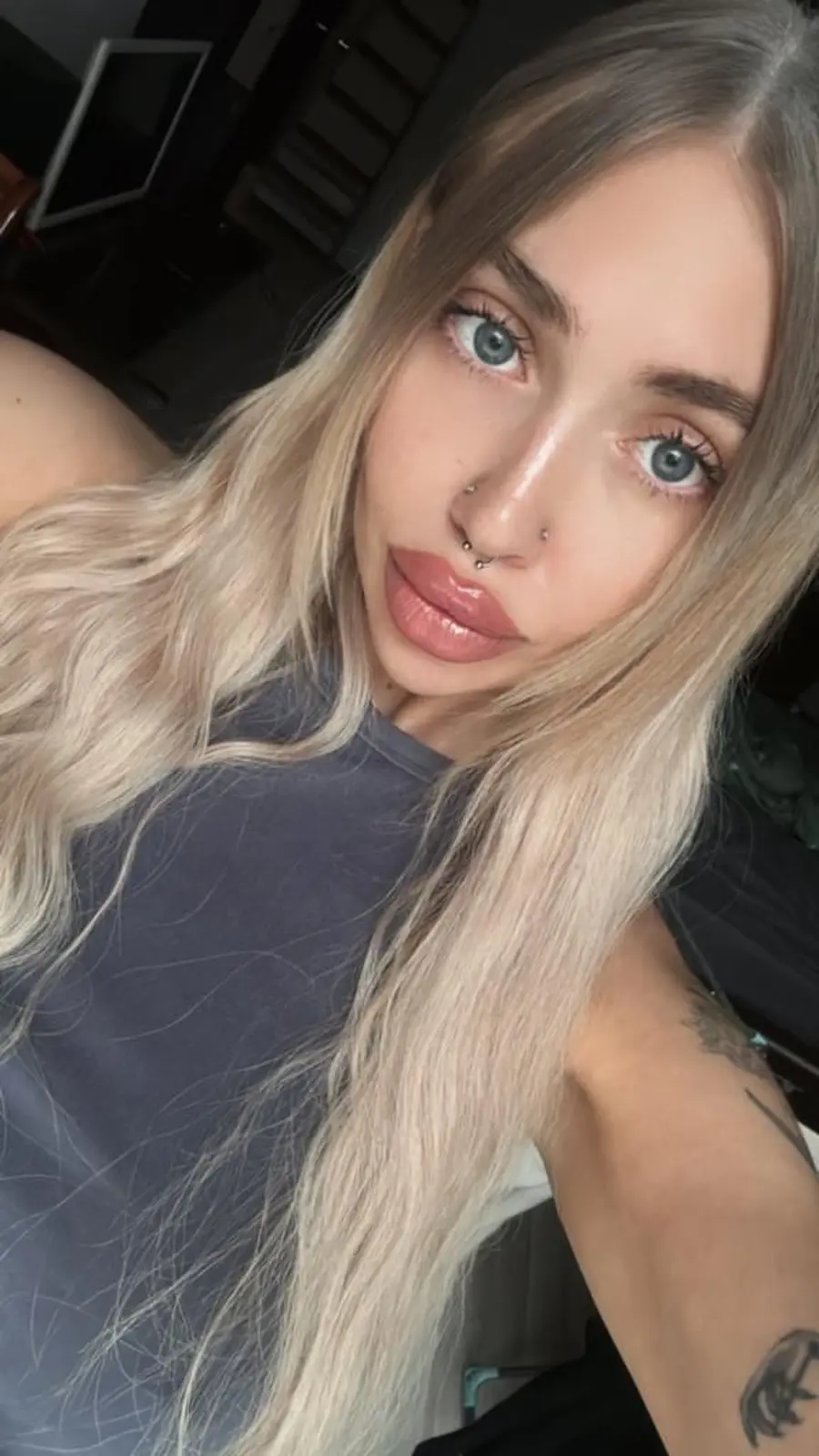 Lina escort in Dubai