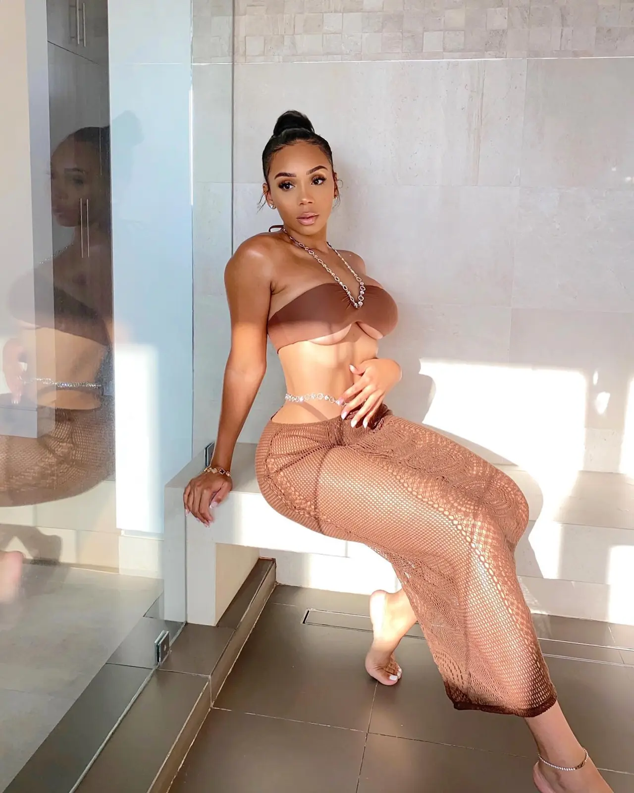 Lisa escort in Dubai