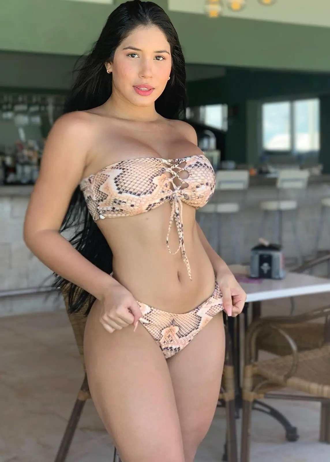 Maddie escort in Dubai