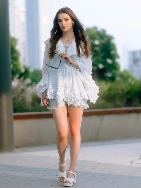 MARIA escort in Dubai