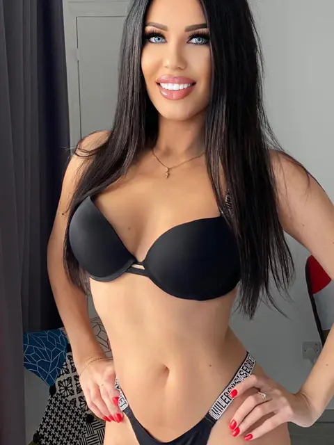 Marina escort in Paris