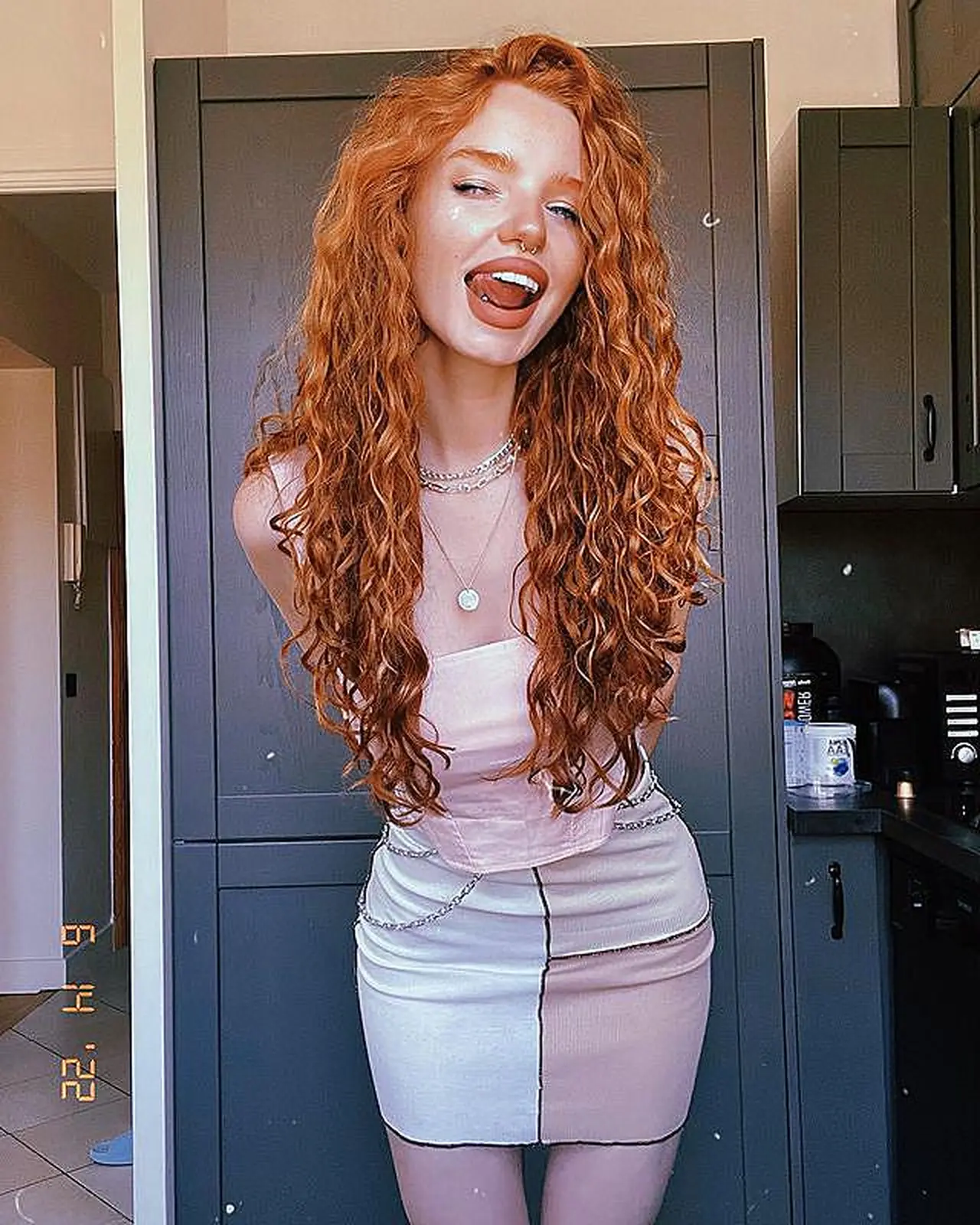 Monique  escort in Dubai