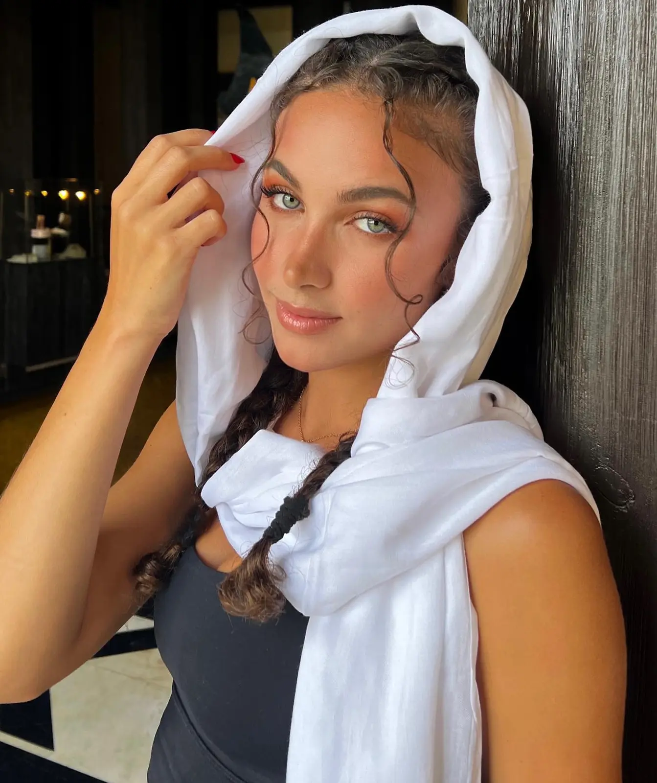 Nina escort in Dubai