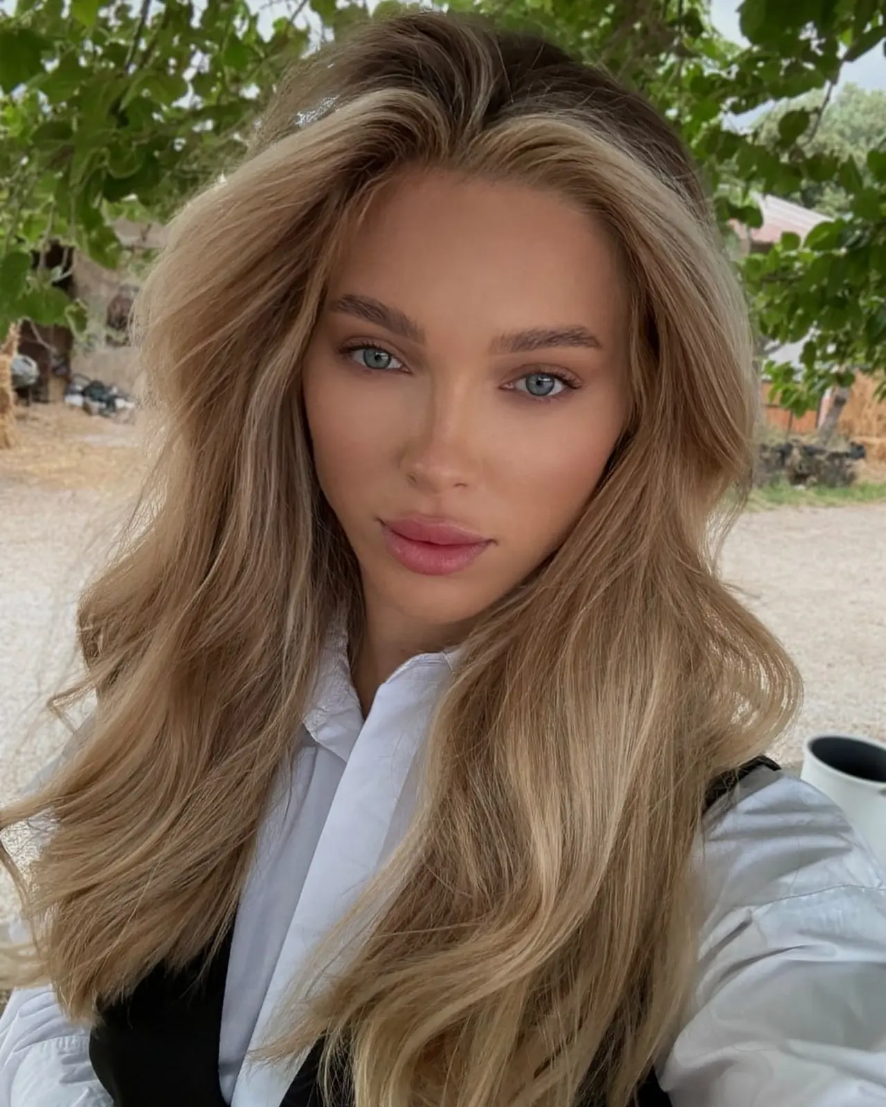 Olivka escort in Paris