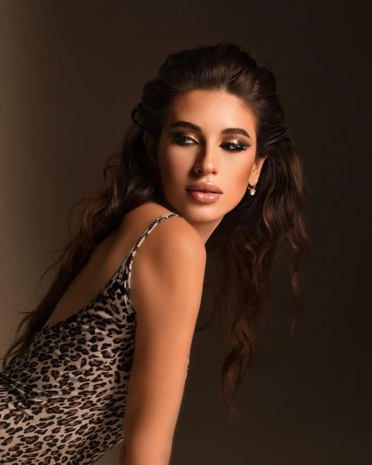 Olya escort in Dubai