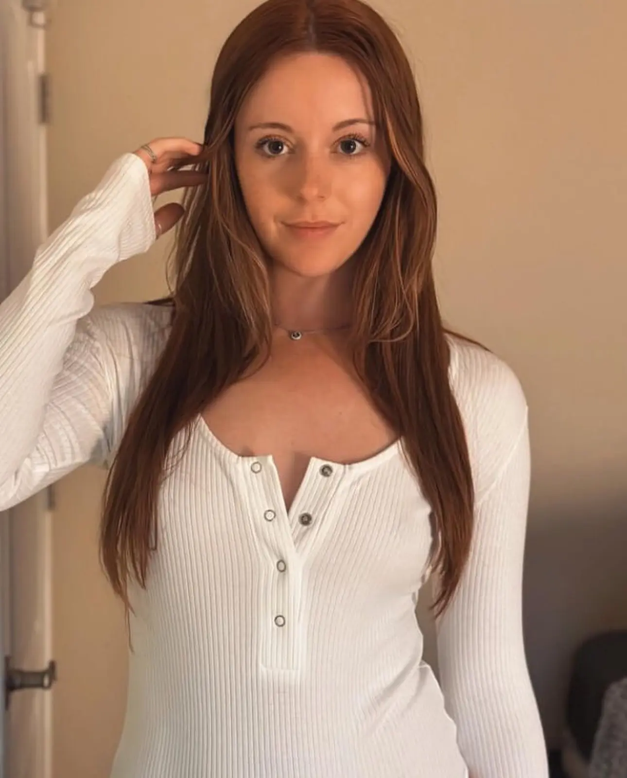 Ophelia escort in Dubai