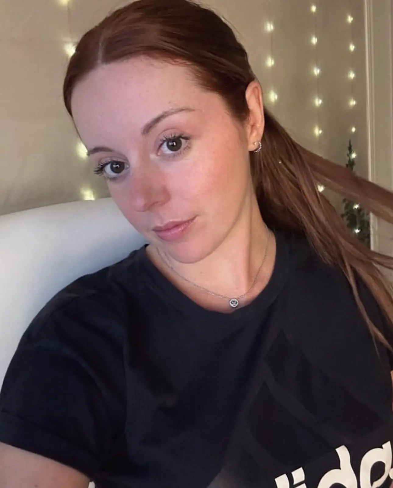 Ophelia escort in Dubai