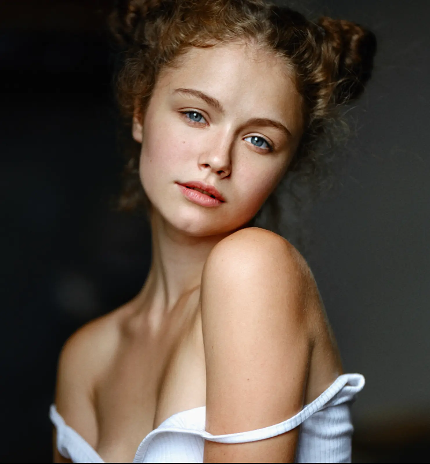Ophelia escort in London