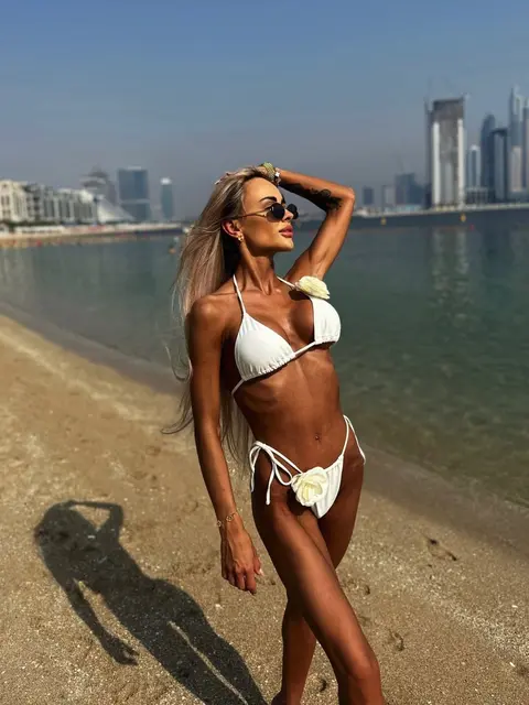 Tanya escort in Paris