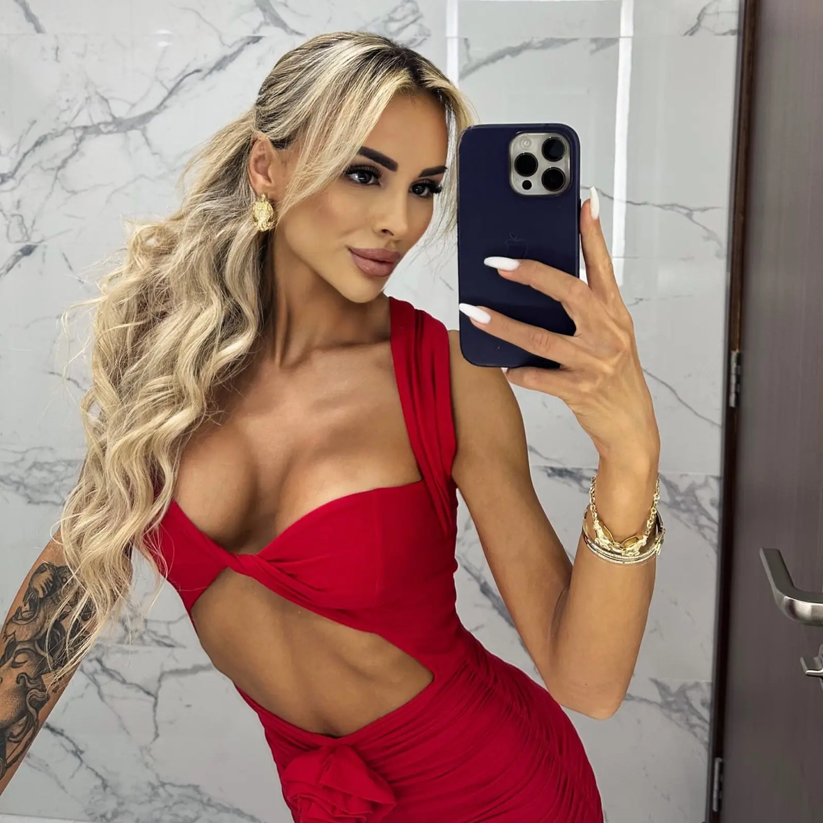 Tanya escort in Paris