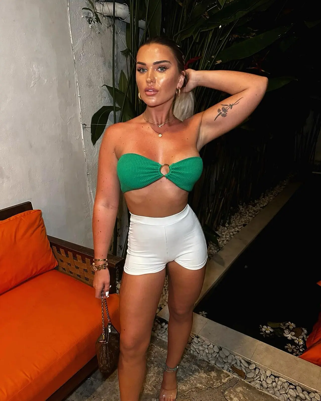 Veda escort in Dubai