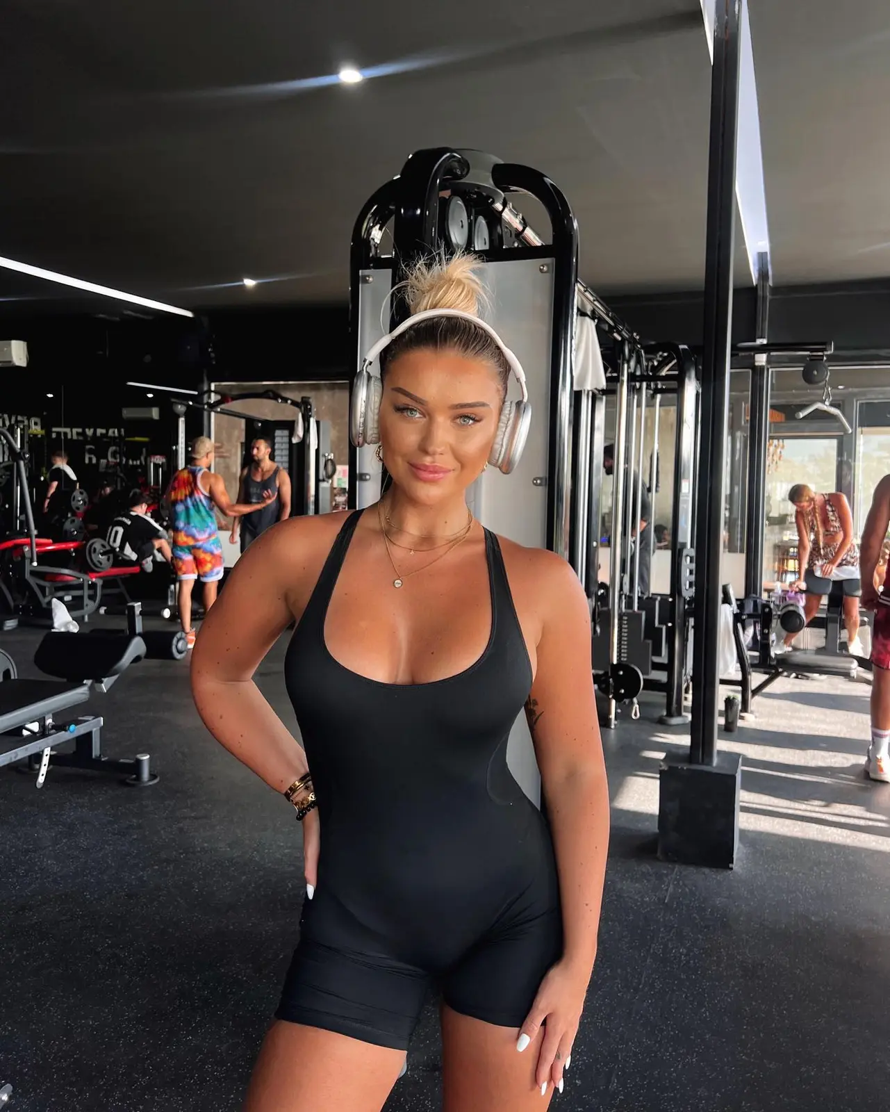 Veda escort in Dubai