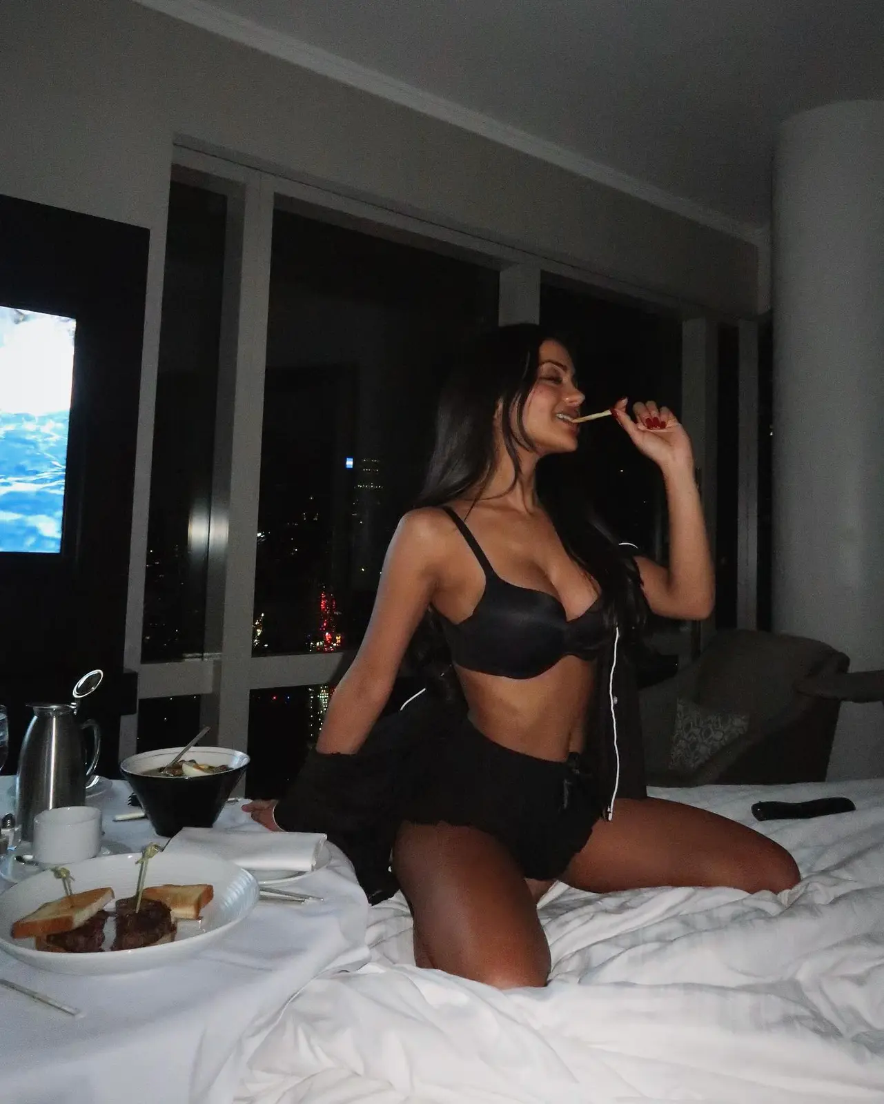 Vienna escort in Dubai