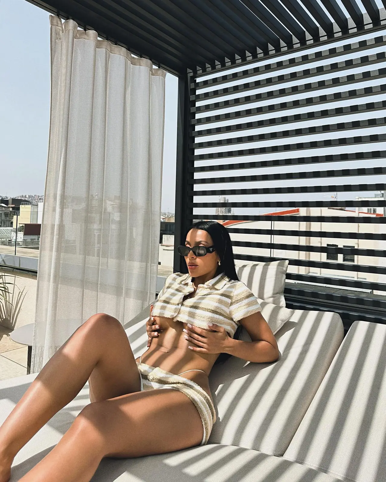 Zahra escort in Dubai