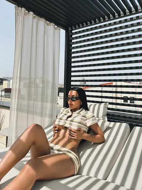 Zahra escort in Dubai