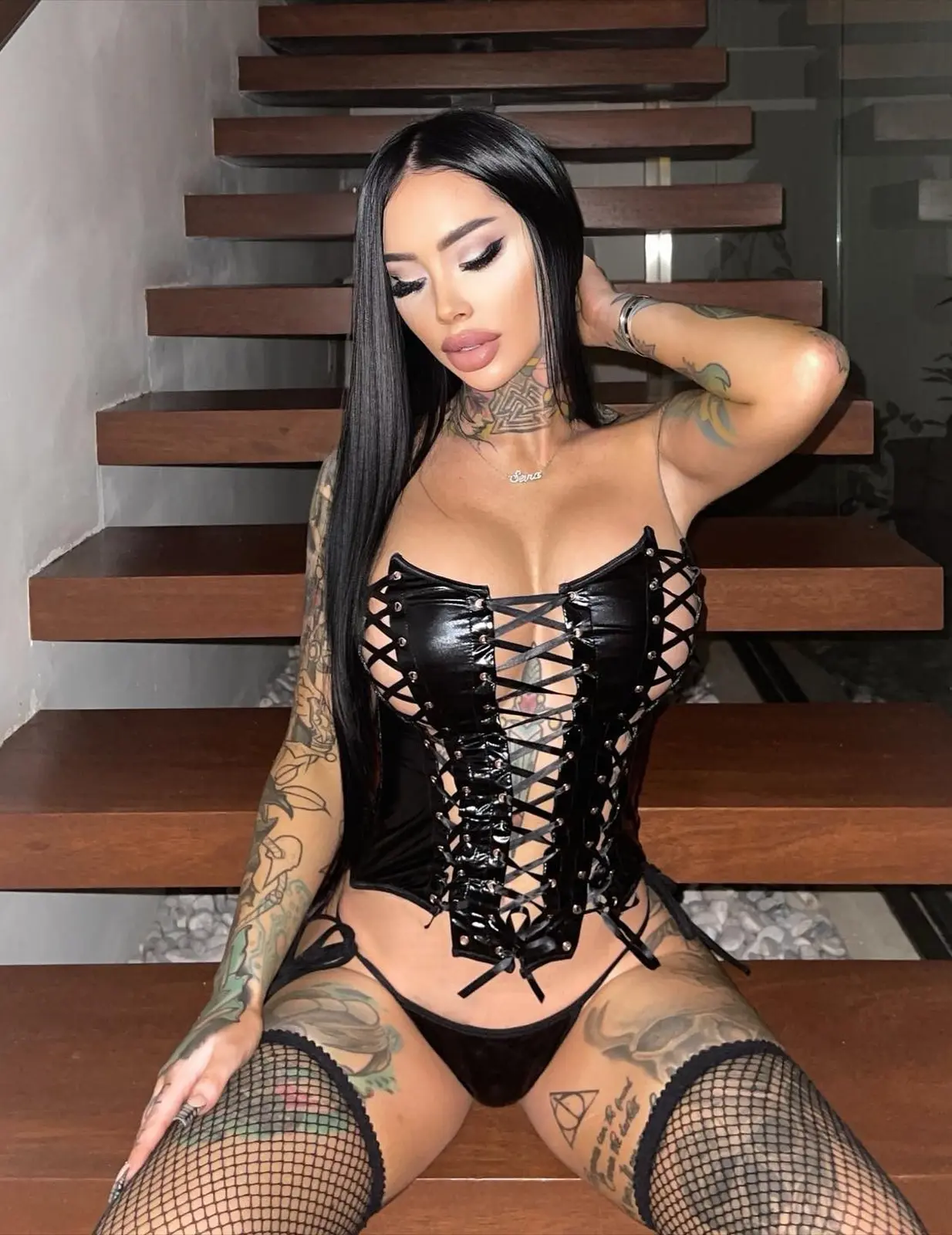 Zora escort in Dubai